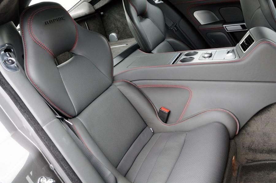 Интерьер Aston Martin Rapide 2010 года  (NA) (фото 16 из 57)